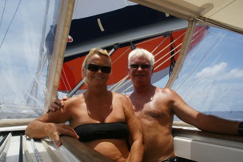 Sailing to Honduras.JPG © Ian & Andrea Treleaven